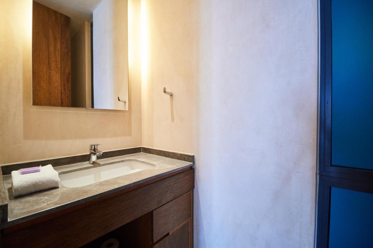 Stunning Two-level Infinity Swimming Pool & Rooftop Great Amenities Apartamento