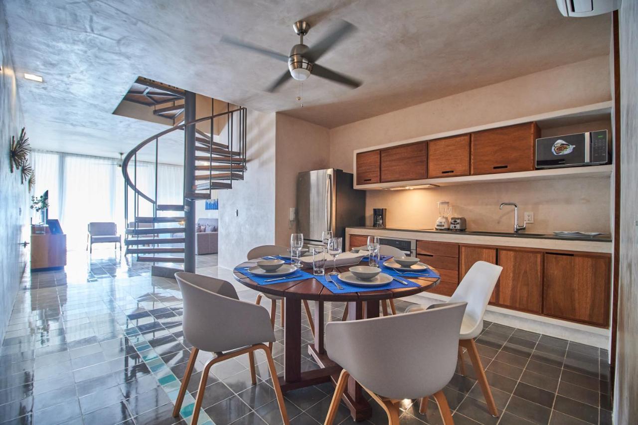 Stunning Two-level Infinity Swimming Pool & Rooftop Great Amenities